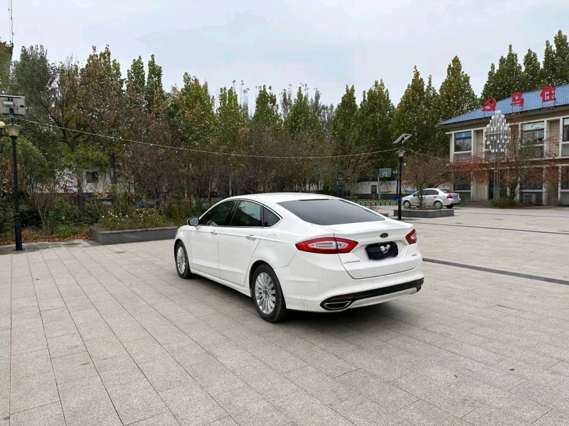 济南16年福特蒙迪欧8