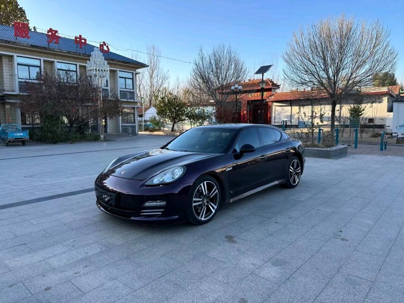 济南12年保时捷帕拉梅拉2