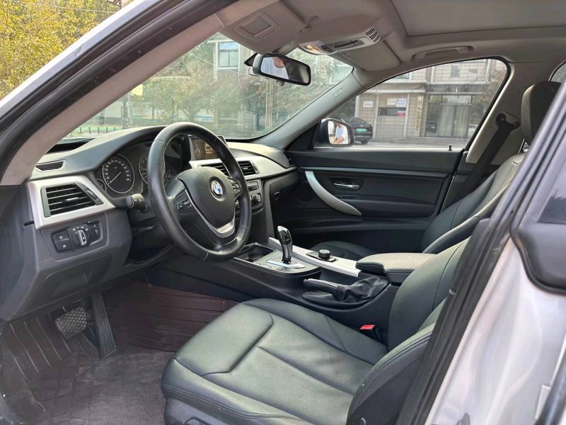 济南16年宝马3系GT4