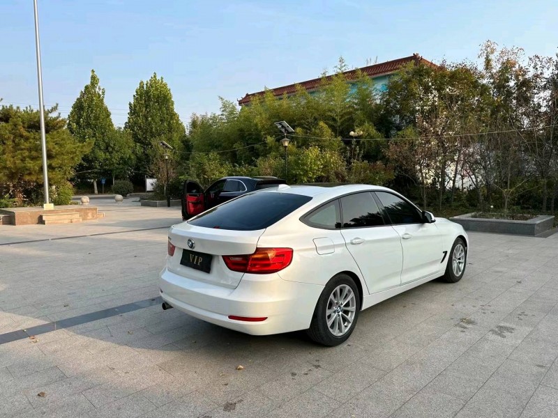 济南16年宝马3系GT8