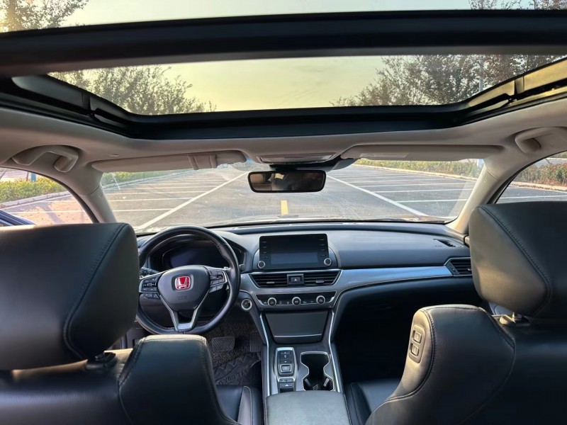 徐州19年本田雅阁7