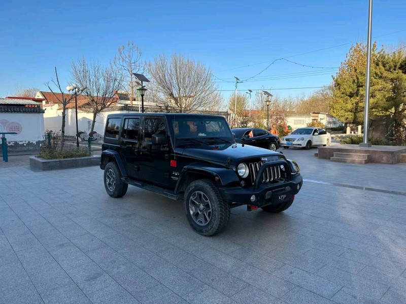 济南18年Jeep牧马人3