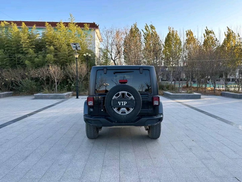 济南18年Jeep牧马人9