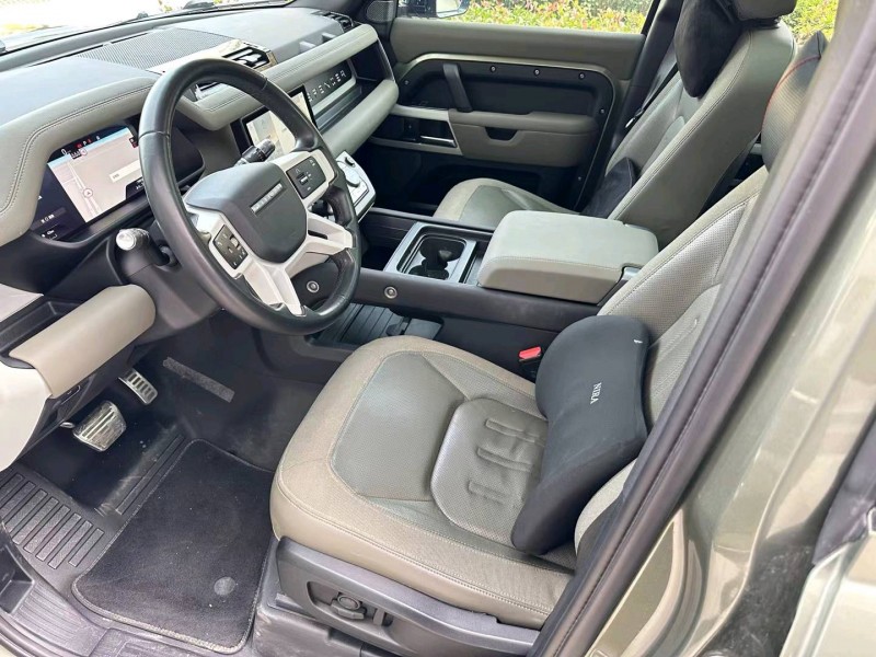 济宁20年路虎卫士6