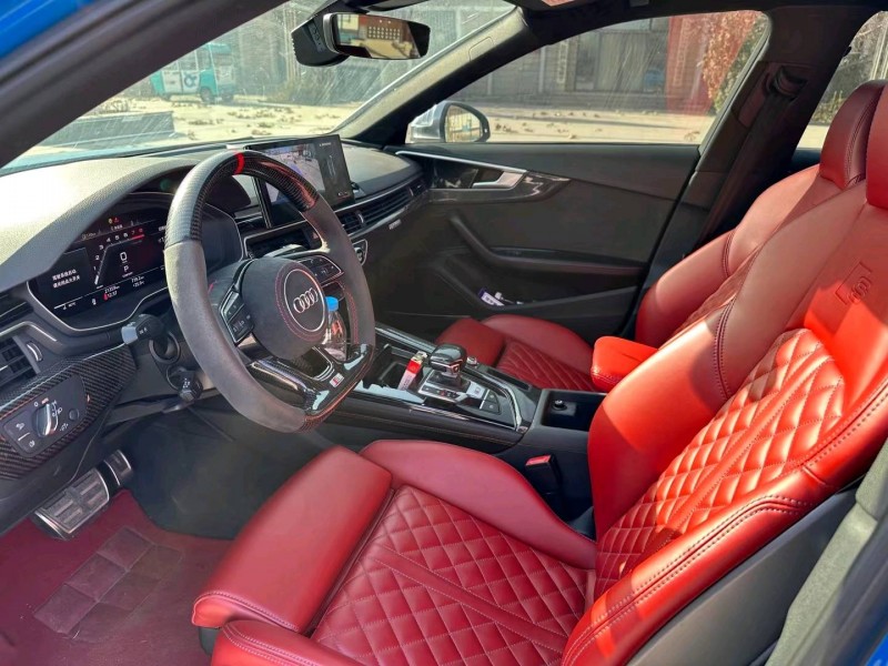 济南21年奥迪S44