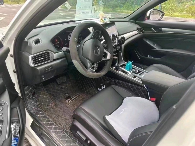 汕头23年本田英诗派2