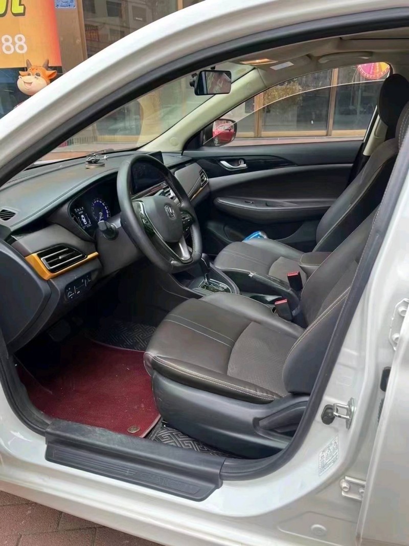 湖州22年长安汽车逸动5