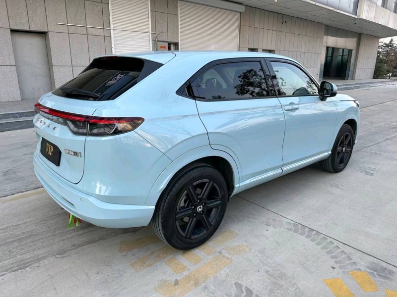 济宁23年本田极湃8