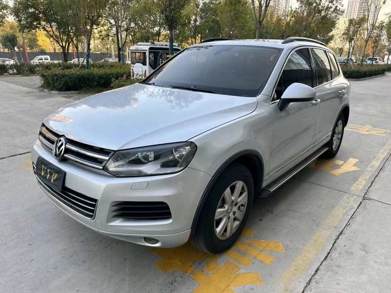 济宁13年大众途锐2