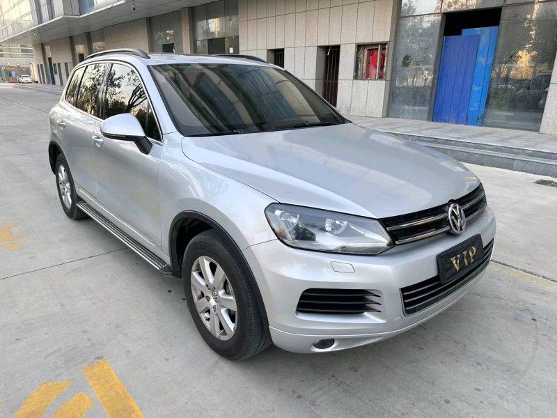 济宁13年大众途锐3