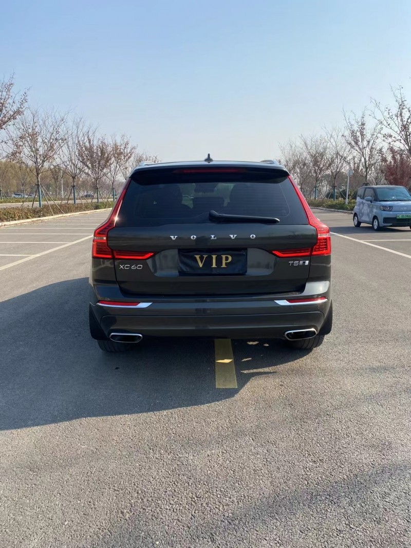 徐州19年沃尔沃XC609