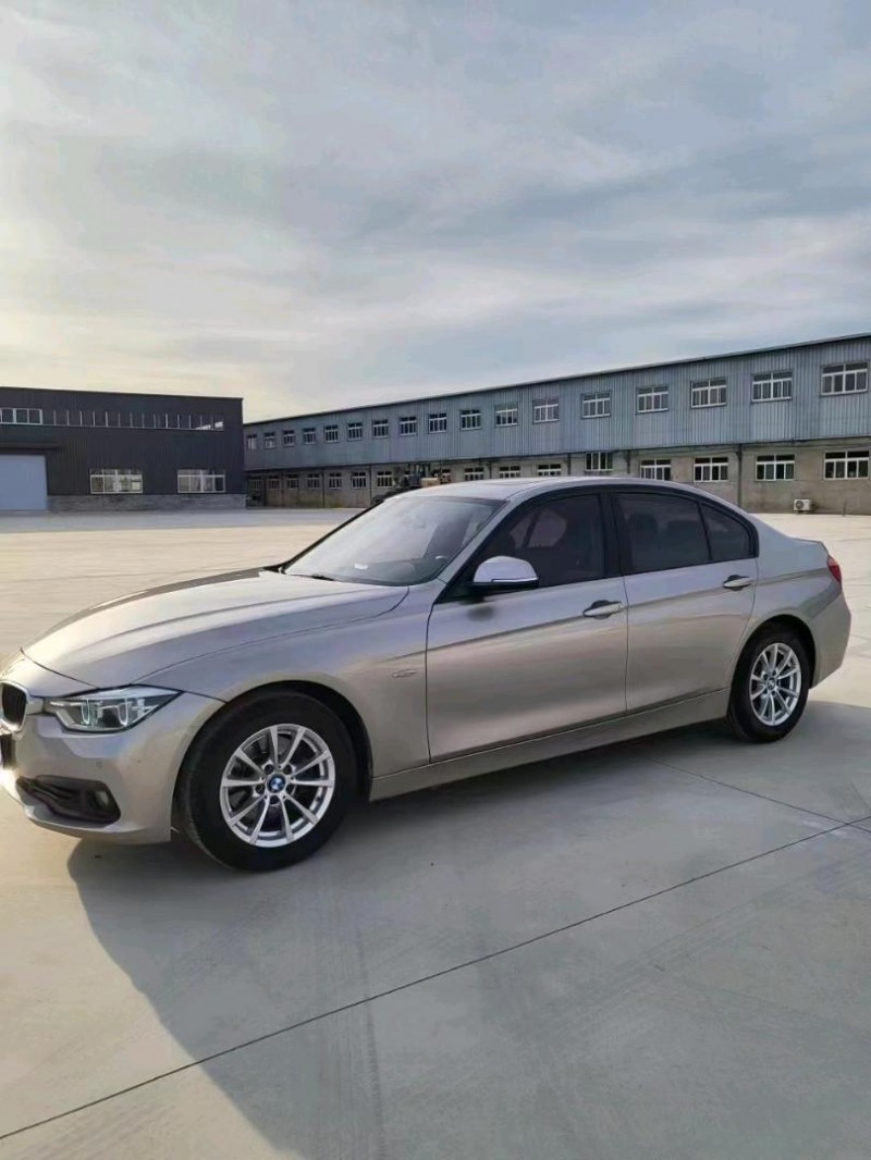保定16年宝马3系7