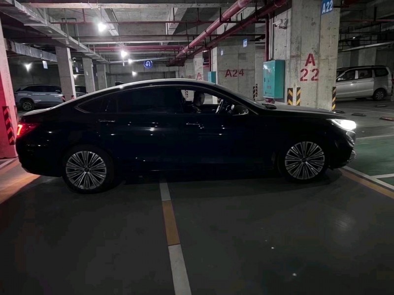 梧州23年紅旗H52
