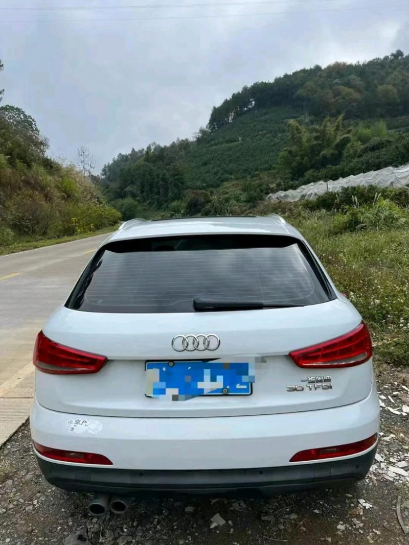 桂林16年奧迪Q36