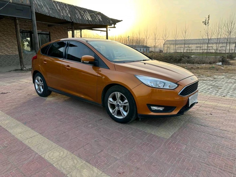 徐州17年福特福克斯2