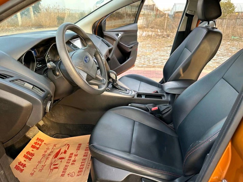 徐州17年福特福克斯7