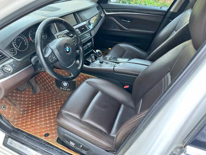 济宁15年宝马5系4