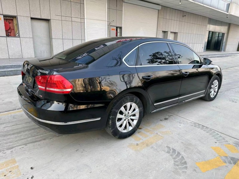 济宁11年大众帕萨特8