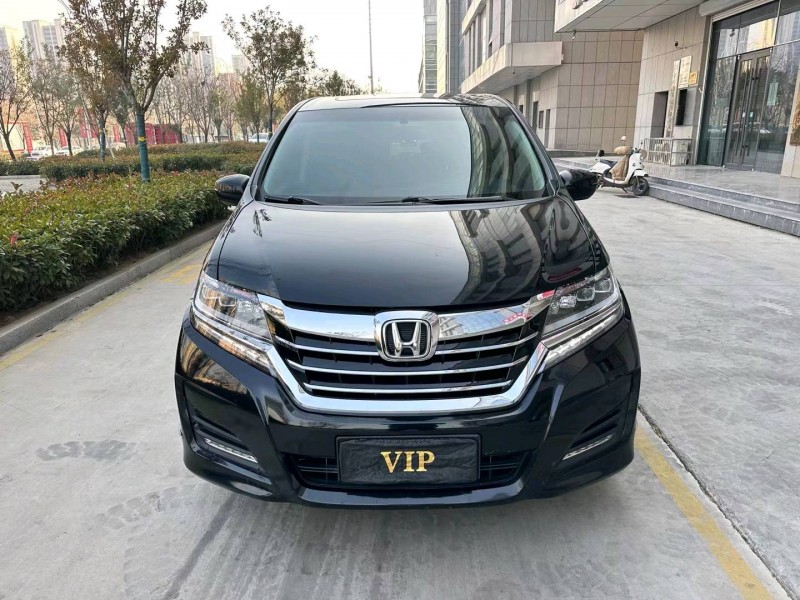 济宁18年本田艾力绅1