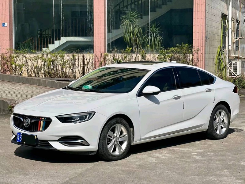 东莞19年别克君威3