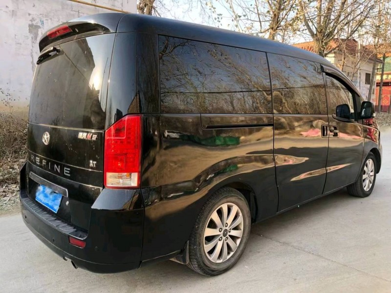 保定13年江淮瑞风M55