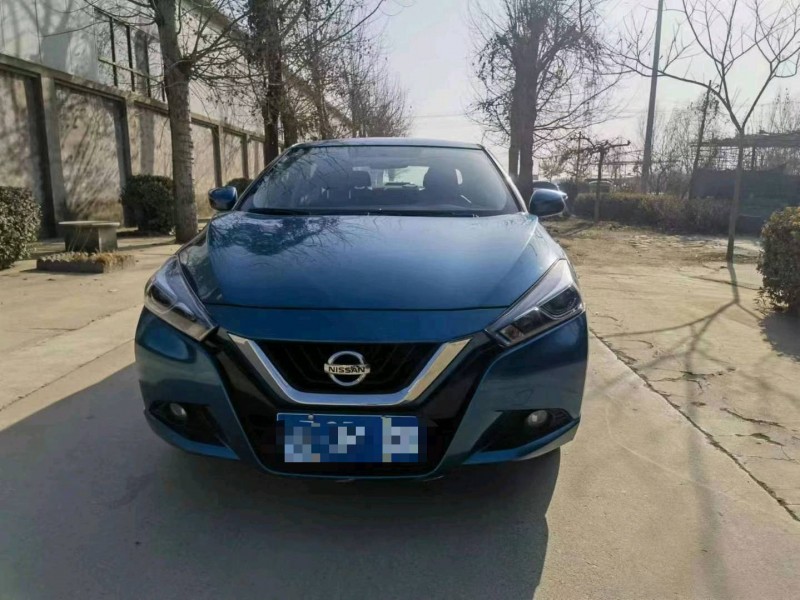 保定20年日产蓝鸟1