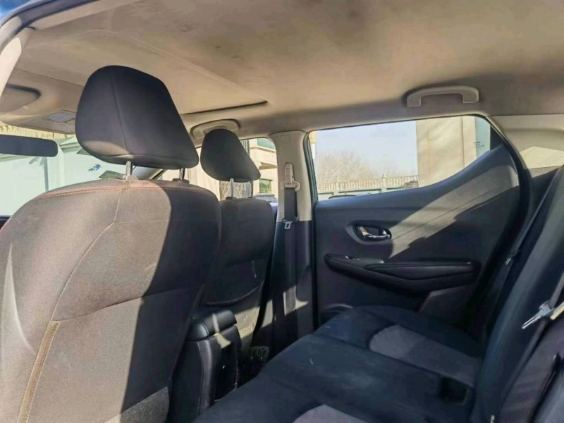 保定20年日产蓝鸟8