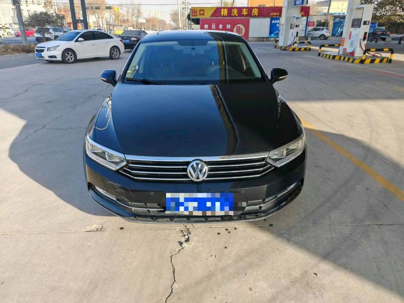 保定19年大众迈腾1