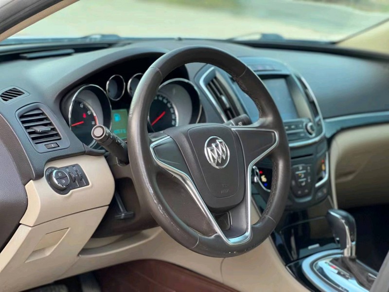 汕头15年别克君威5