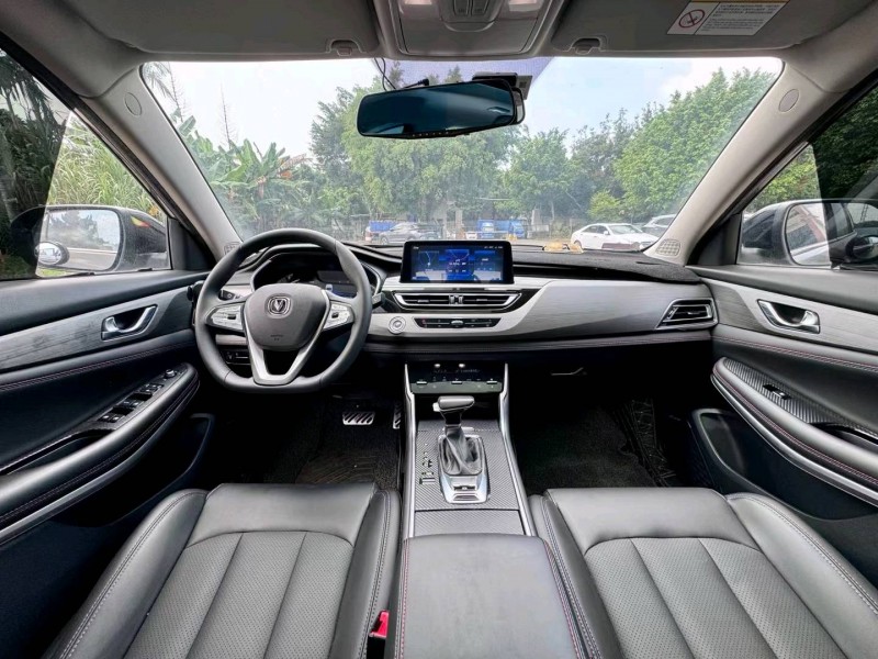 东莞21年长安汽车CS755