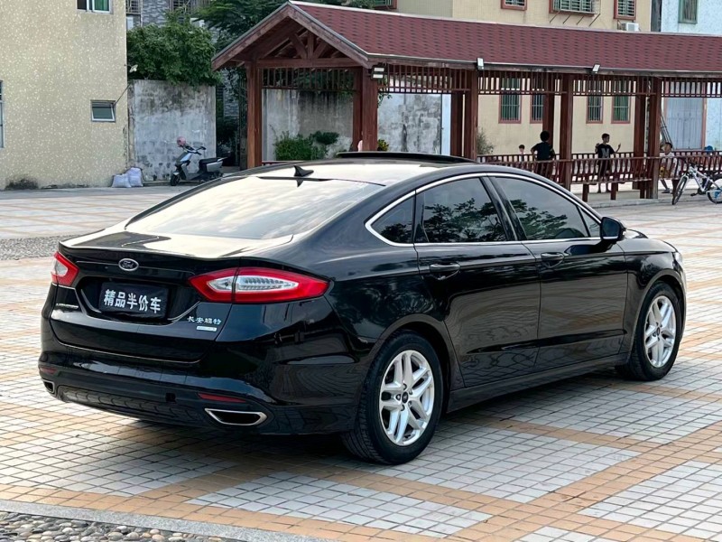 汕头15年福特蒙迪欧8