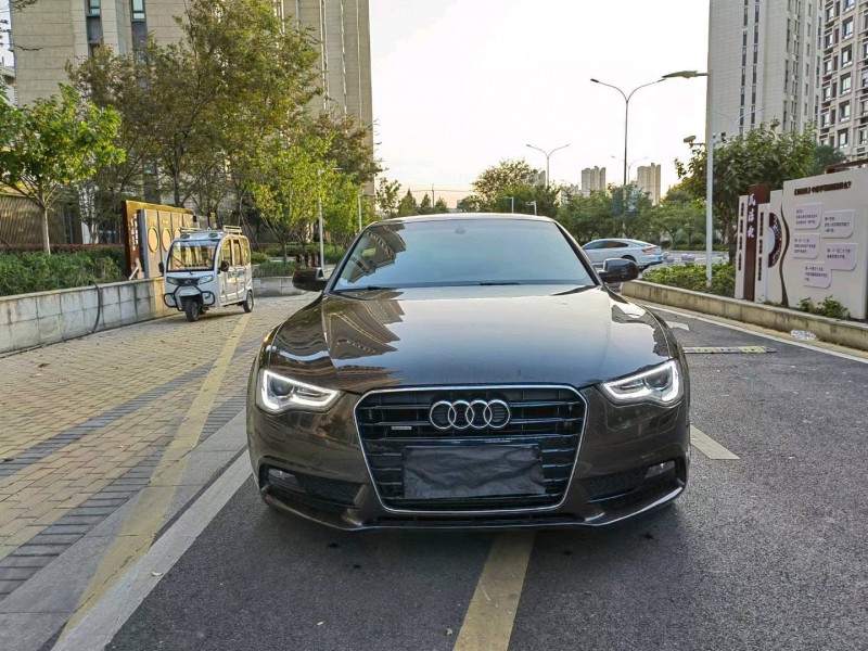 苏州15年奥迪A51