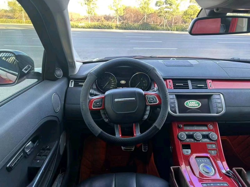 东营15年路虎极光6