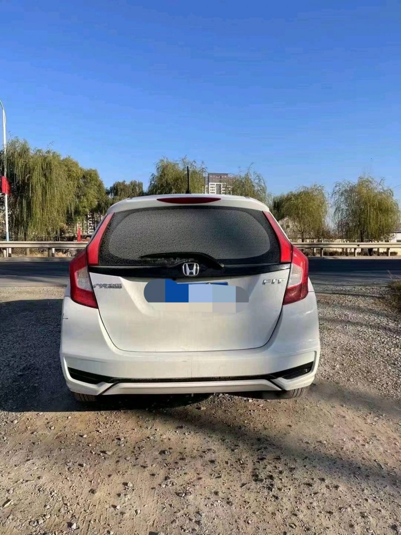 枣庄20年本田飞度2