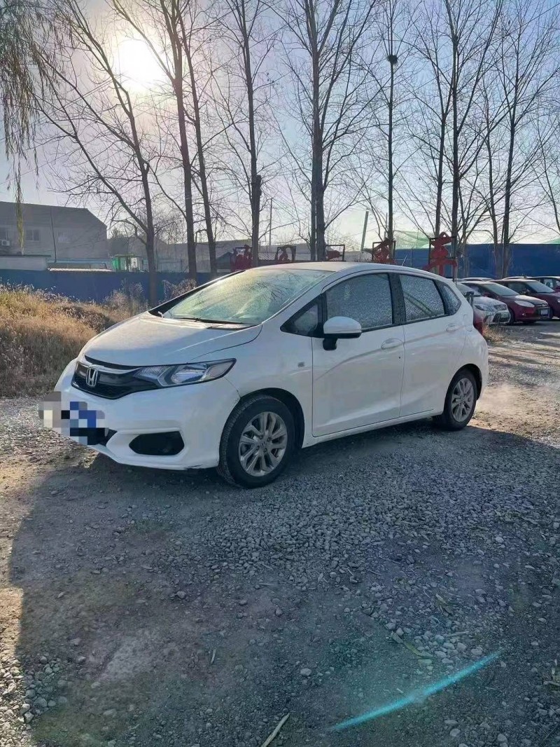 枣庄20年本田飞度3