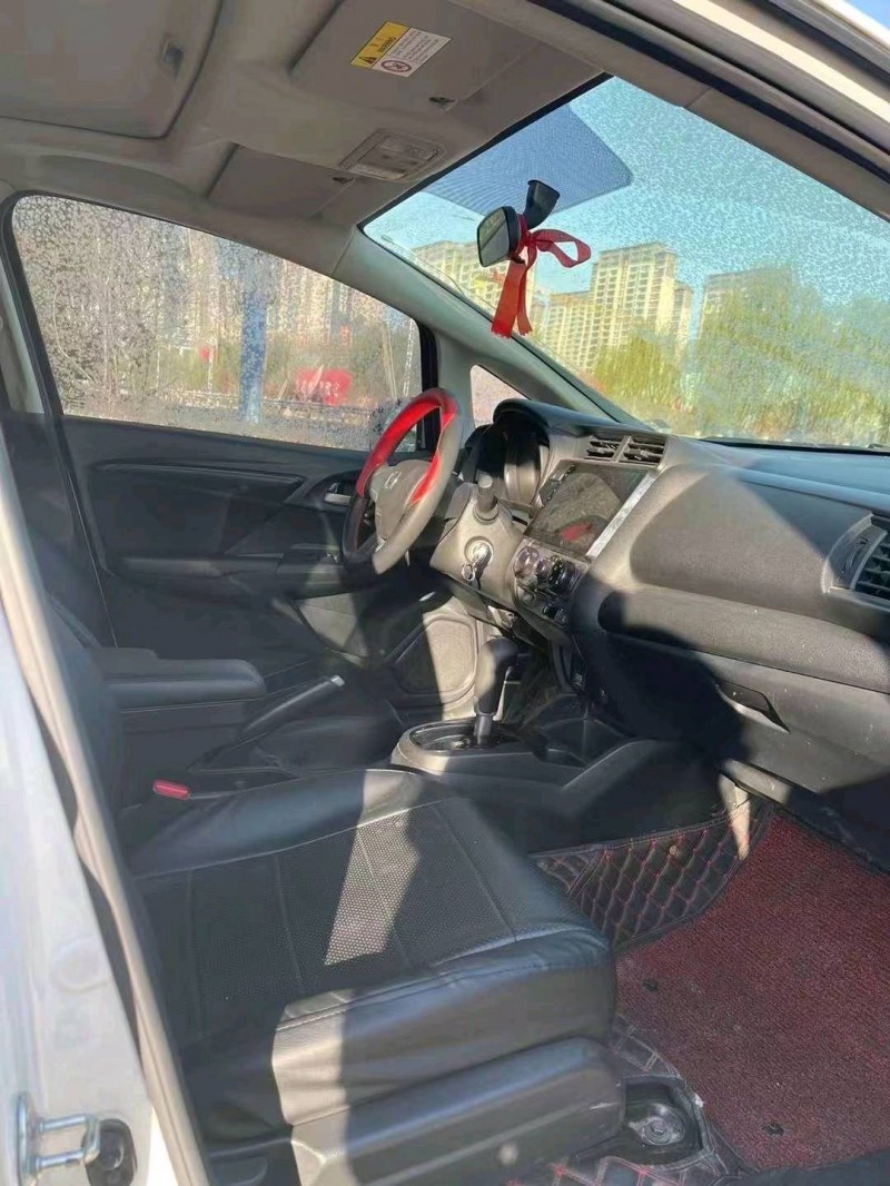 枣庄20年本田飞度8