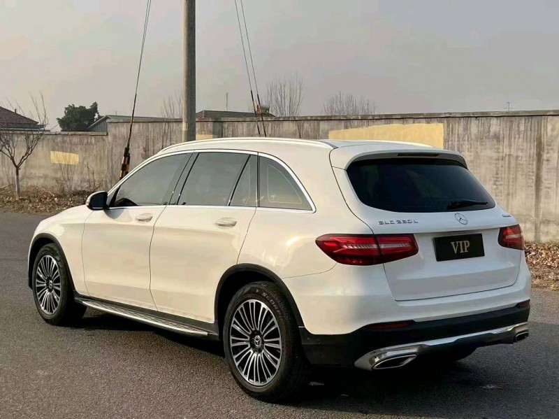 枣庄19年奔驰GLC4