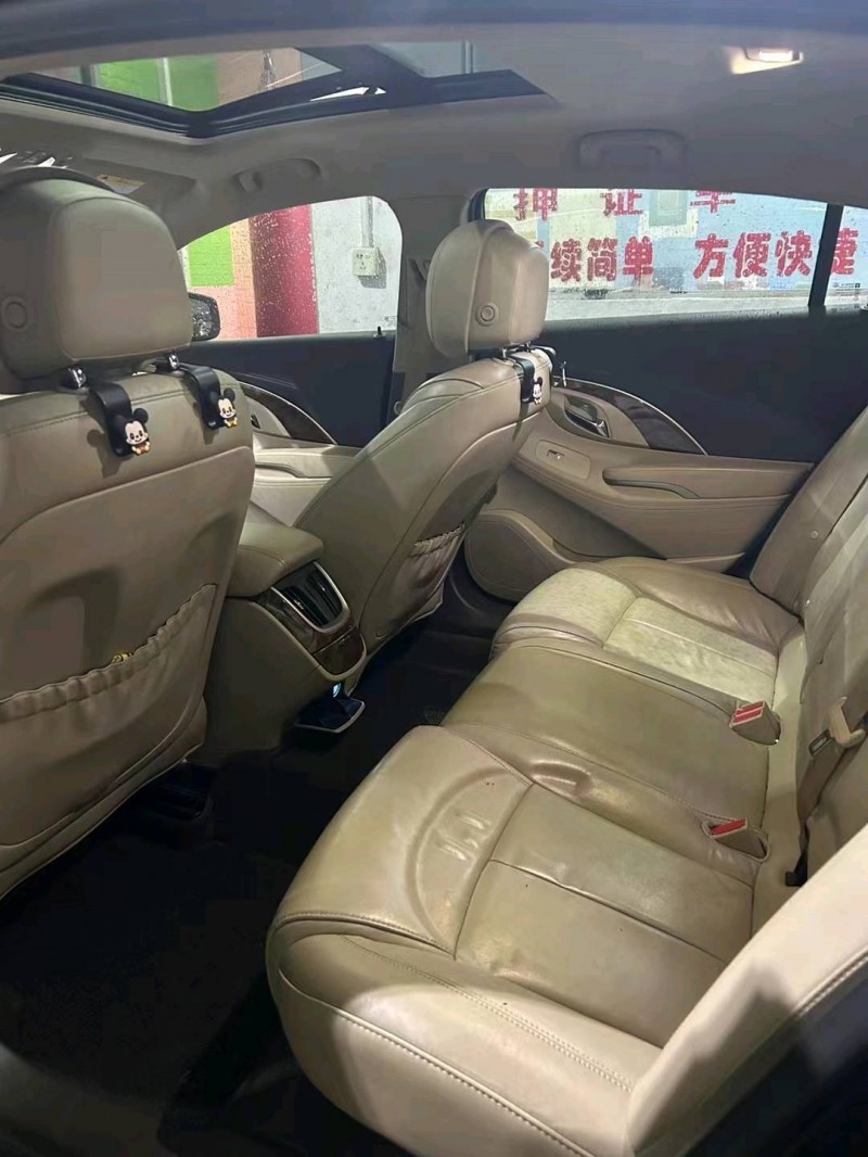 中山14年别克君越5