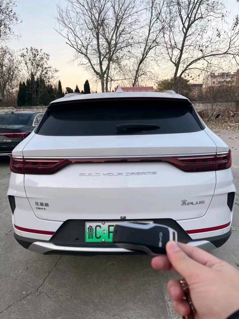 淄博23年比亚迪宋3