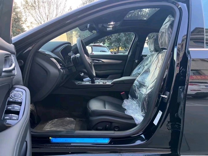 邯郸23年凯迪拉克CT57