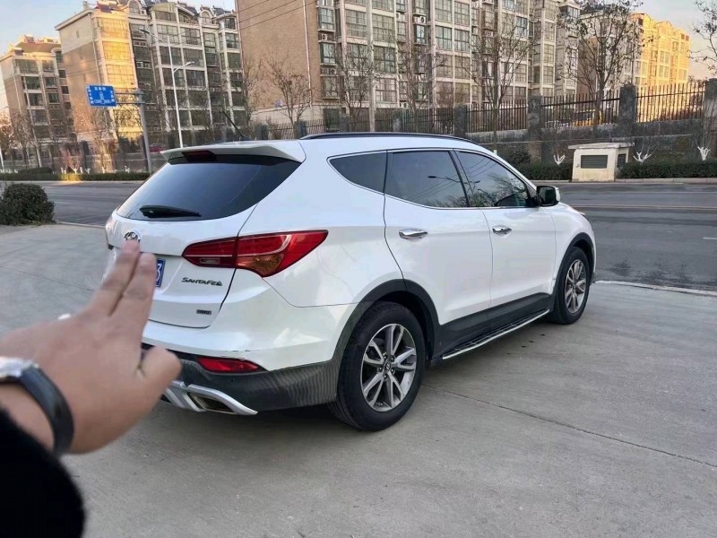 枣庄13年现代新胜达7
