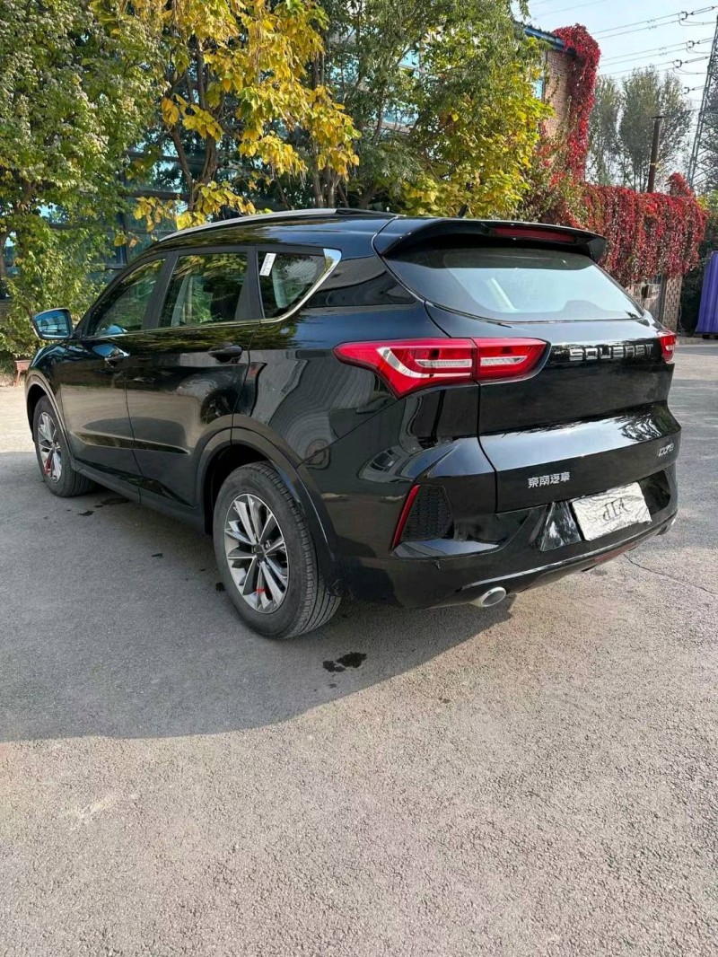 沈阳23年东南汽车DX83