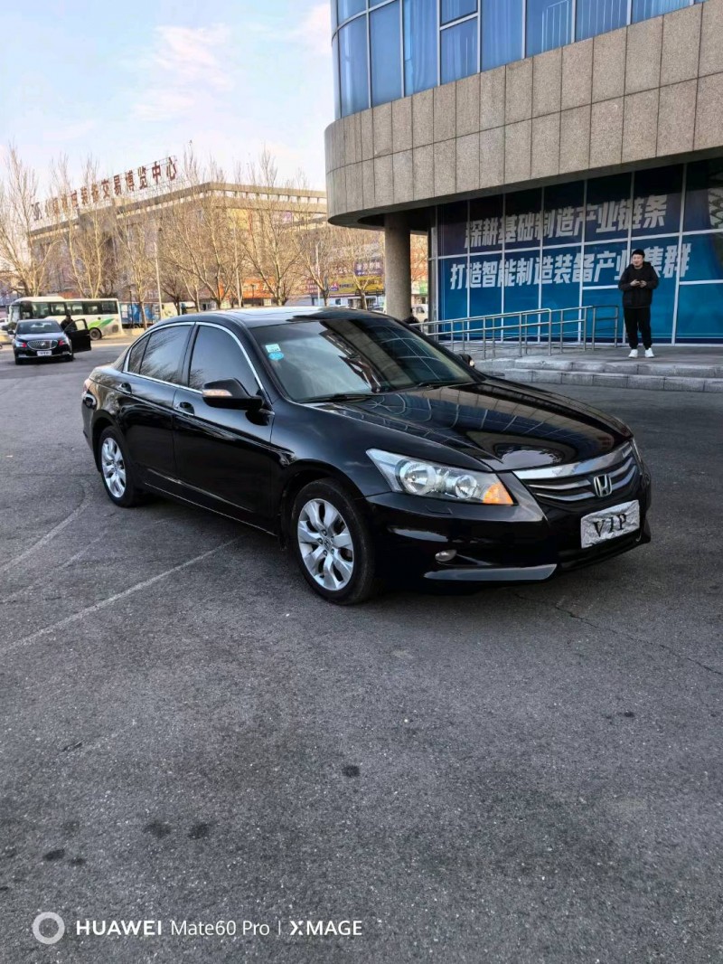 沈阳12年本田雅阁3