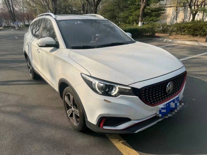 青岛17年名爵ZS3