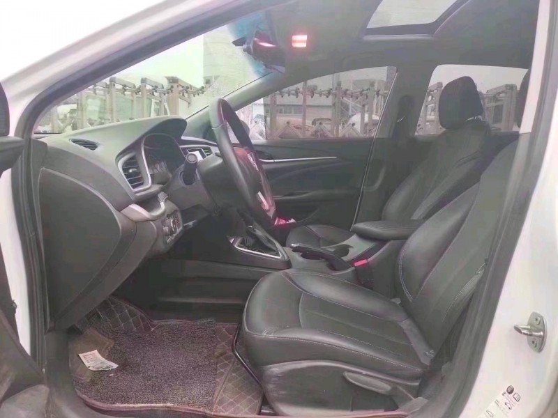 青岛20年别克英朗4