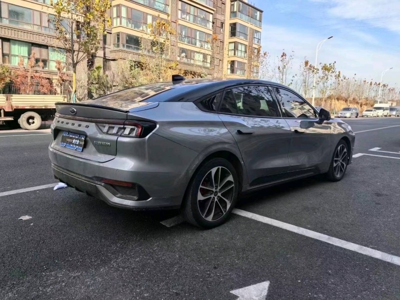 青岛22年福特蒙迪欧8