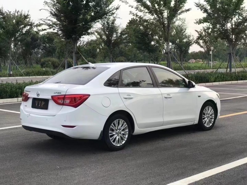 徐州16年别克英朗8