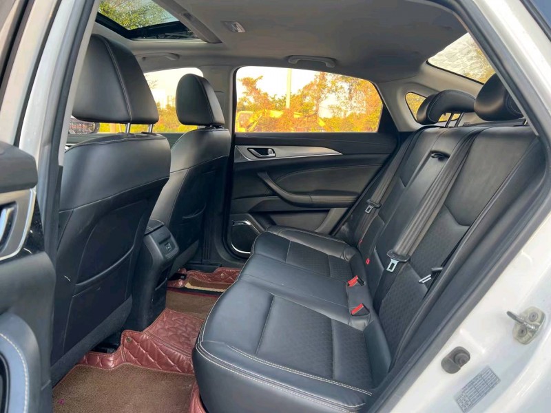 汕头18年长安汽车逸动6