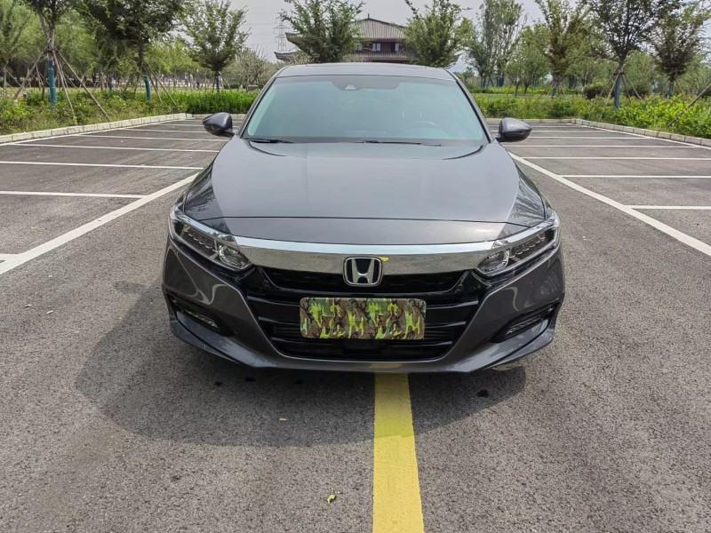 徐州21年本田雅阁1