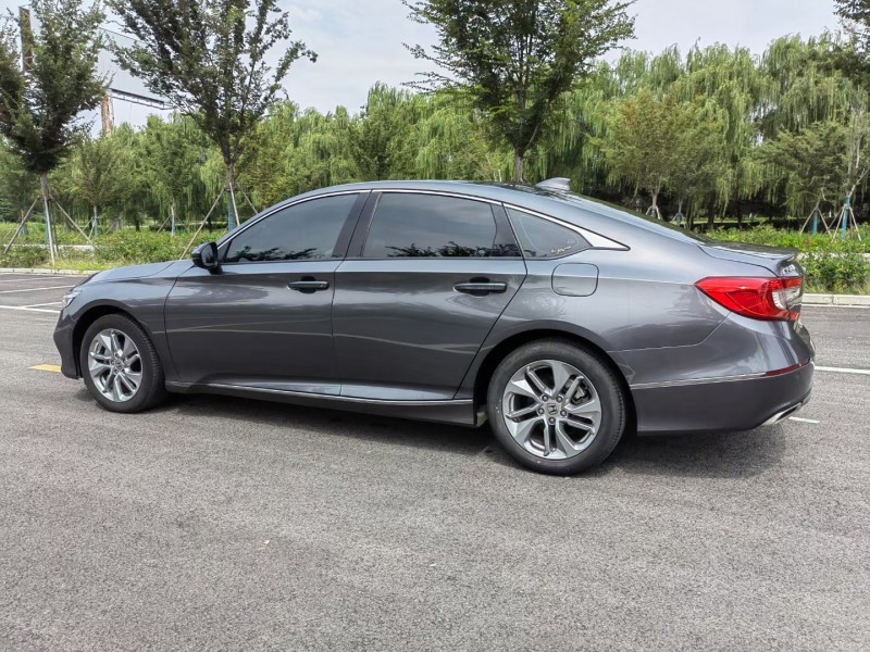 徐州21年本田雅阁7